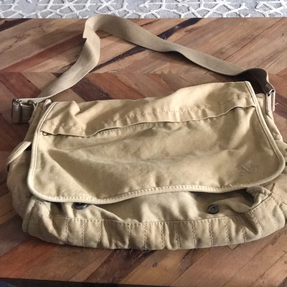 Aeropostale Messenger Bag